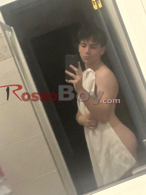 Josh Escort Gay Milano