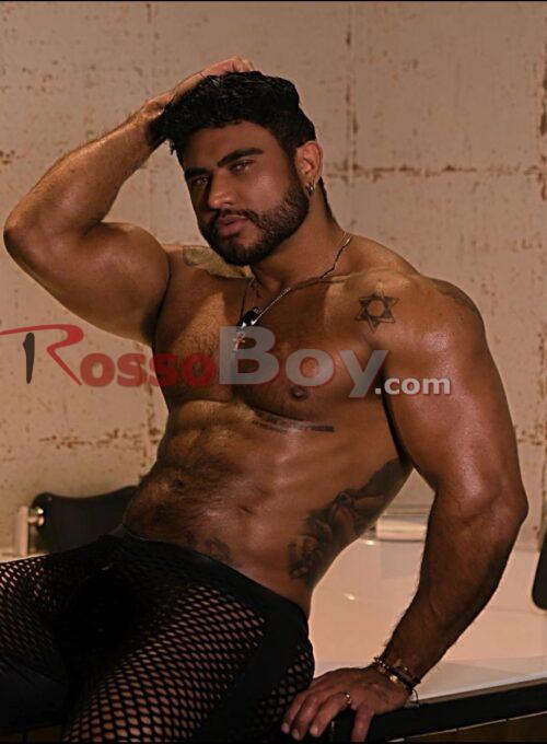 BRASILEIRO ATOR PORNÔ XXL Escort Gay Roma