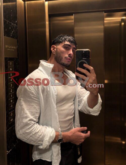 Leon  Escort Gay Roma